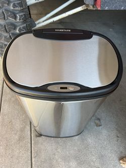 Stainless Steel Trash Can w/Sensor