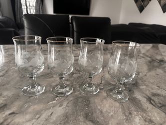 White frosted glasses