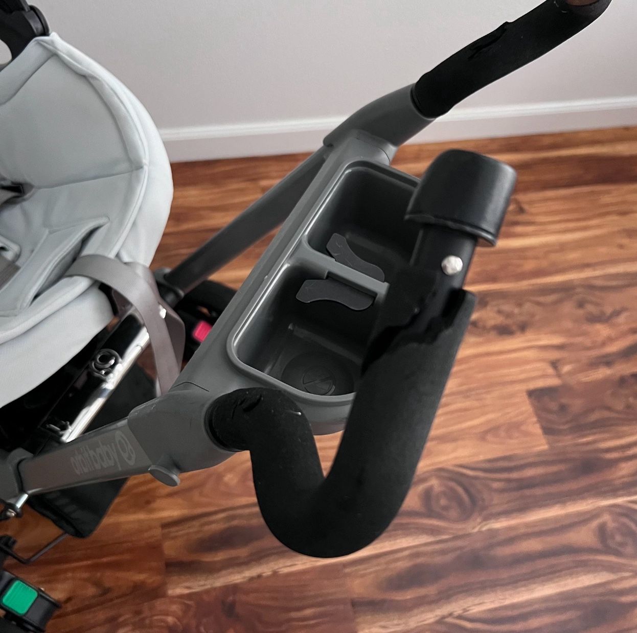 Orbit Baby G3 Stroller, Car Seat, and Car Seat Base USED