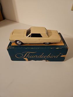 1966 Philco Ford Thunderbird AM Radio