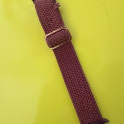 FREE: Apple Watch Band With Snag Fits 38/40/41/42mm