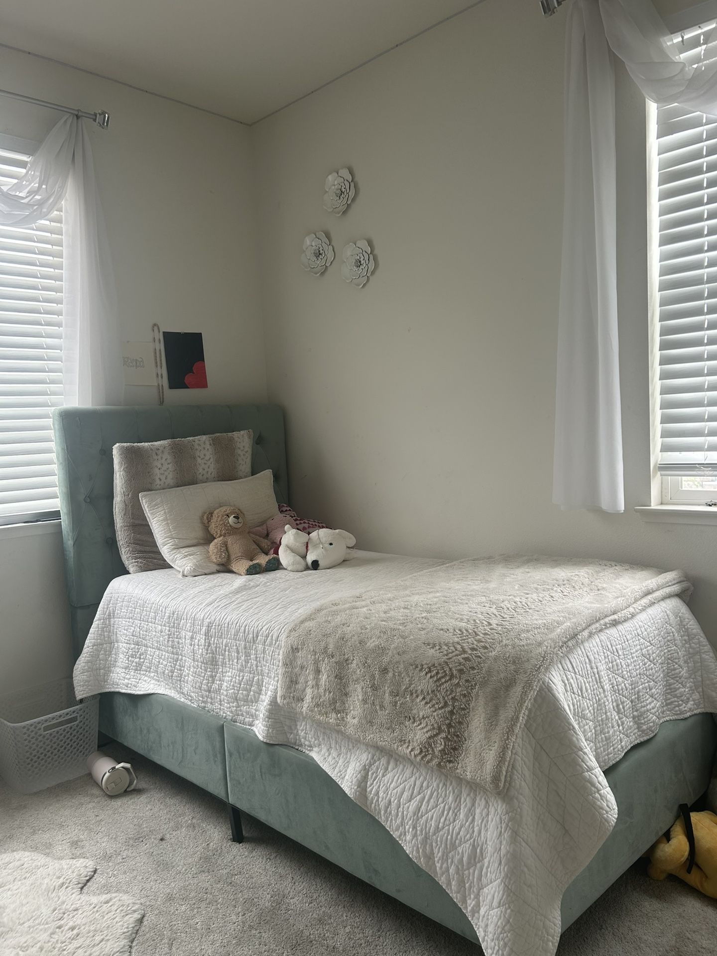 Twin Bed With Mattress