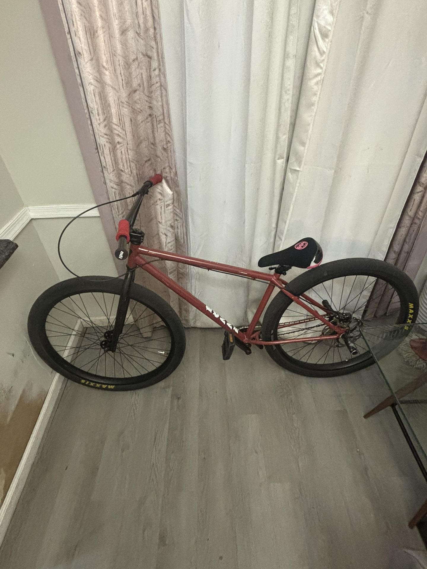 29 Inch Bomma