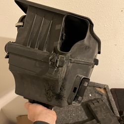 2003 Bmw 3 Series Air Box