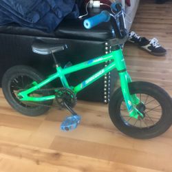 Bmx Haro 12inch Shredder Bike 