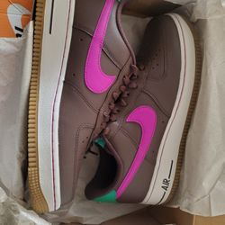 Nike 