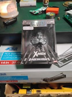 Metal Diecast X-Men Logan Wolverine