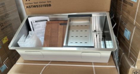 Undermount Stainless Steel Kitchen Sink Workstation & Accessories