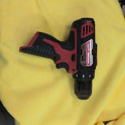 Milwaukee M12 3/8 Drill/driver NO BATTERY