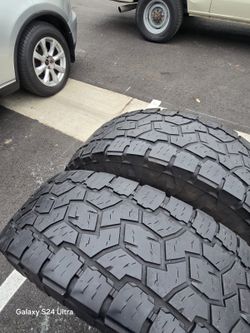 Only 2 used tires Lt37x12.50r17 ToyoAT111 Open Country $$200.00 both