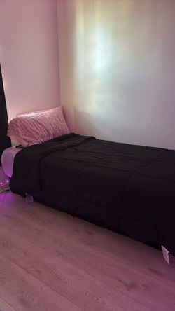 Twin size bed and base