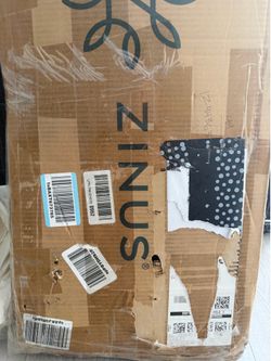 Zinus queen metal bed frame