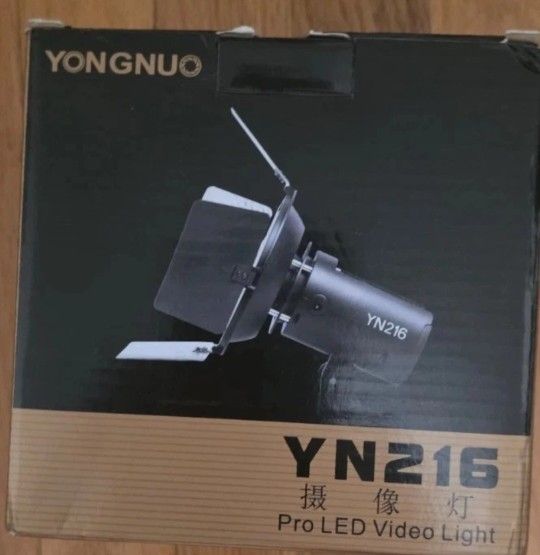 Yongnuo YN216 Pro LED Studio Video Light for Camera Camcorder 5500K
