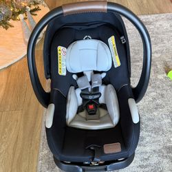 Maxi Cosi Mico Luxe+ Infant Car Seat