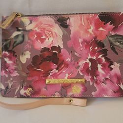 NWOT Betsey Johnson Floral Wristlet Clutch 