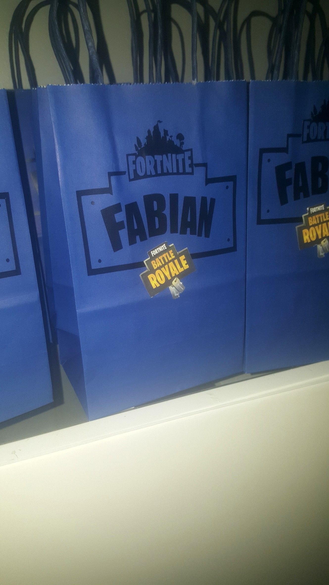 Fornite poster/sign for main table or backdrop & candy bags.Fornite bolsitas para dulces y poster para mesa principal.