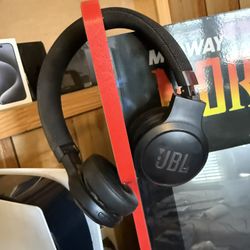 JBL Wireless Headphones 