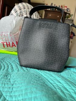 Guess purse