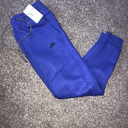 nike tech fleece bottom