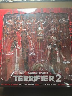 Damien Leone's Terrifier 2 Ultimate Bloody Art The Clown And Little Pale Girl Action Figure