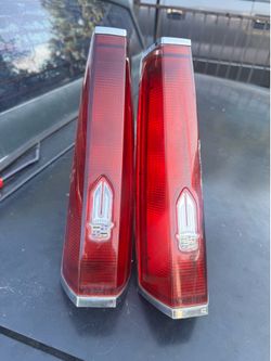 1988 cadillac sedan deville back lights