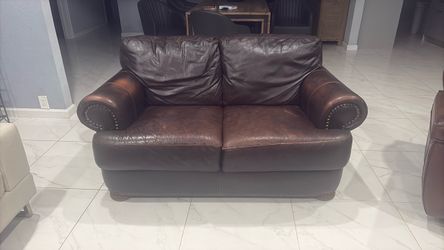 Love seat genuine leather made in Italy