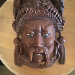 Asian wall mask, very beautiful and intense