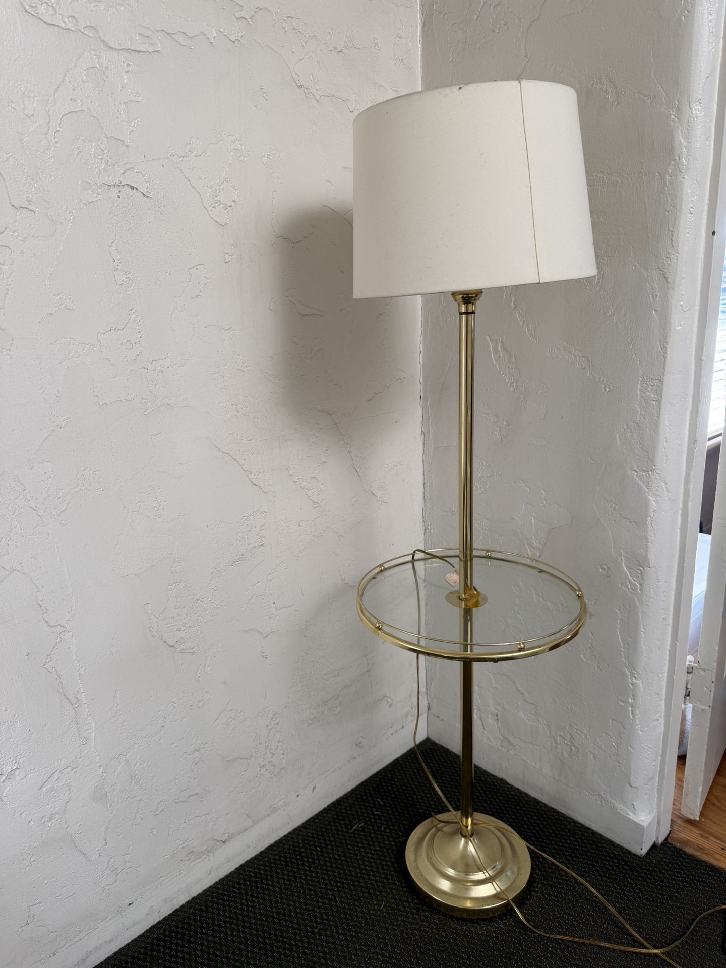 Free lamp - Works