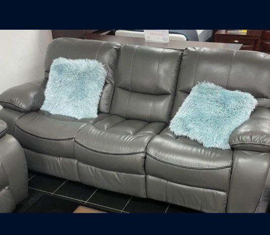 *Living Room Special*---Madrid Sleek Gray Leather Reclining Sofa/Loveseat Sets---Delivery And Easy Financing Available👏