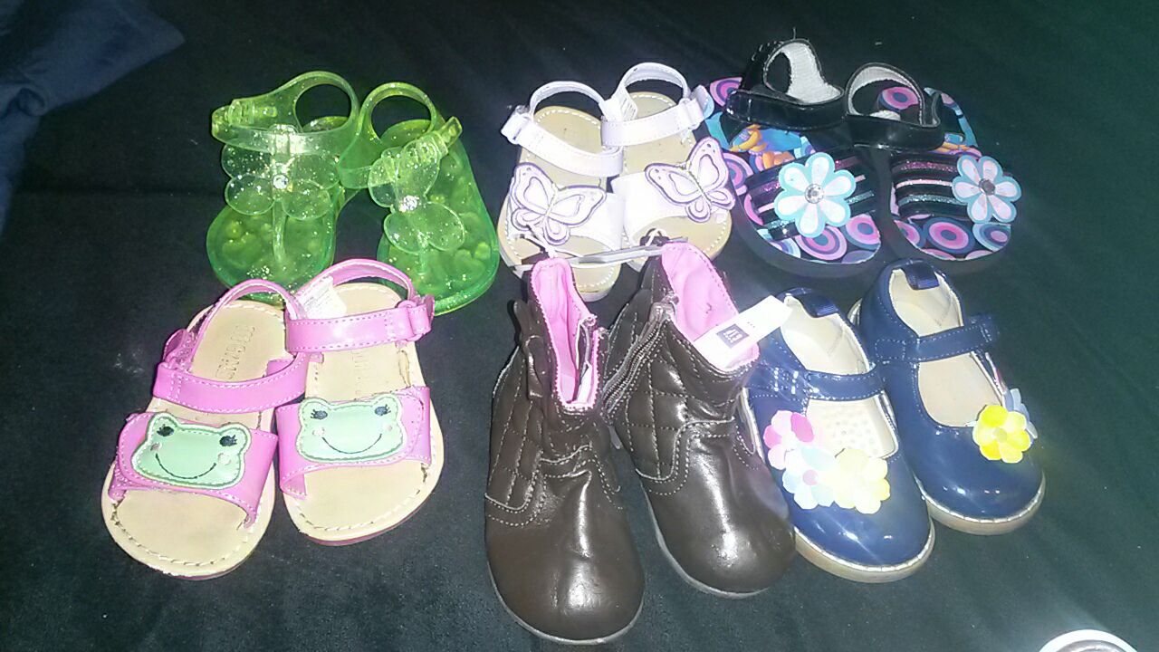 Size4 some are brand gymboree boots brand baby gap