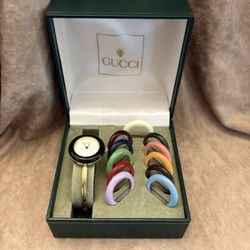 Vintage Gucci Change Bezel Watch