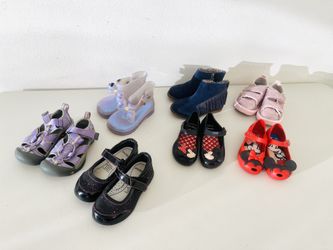 Kids Shoes Size 9