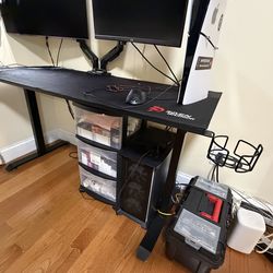 Seven Warrior Gaming Desk with XL Mouse Pad