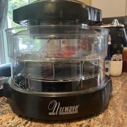 NuWave Pro Infrared Oven – Never Been Used.