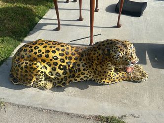 Hand painted ceramic leopard