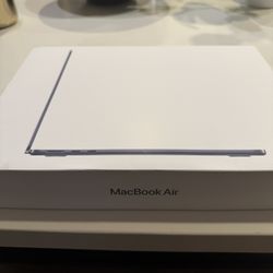 MacBook Air 13 Inch M3 Chip