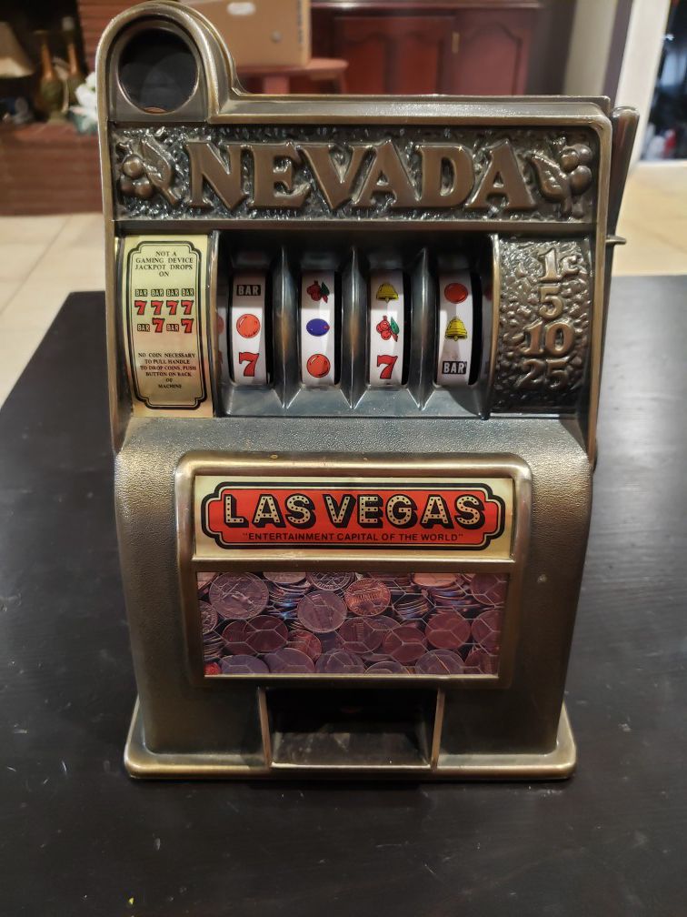 Vintage slot toy machine
