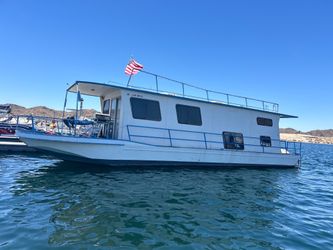 Skiperliner houseboat