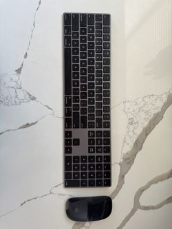 APPLE KEYBOARD AND MOUSE BUNDLE