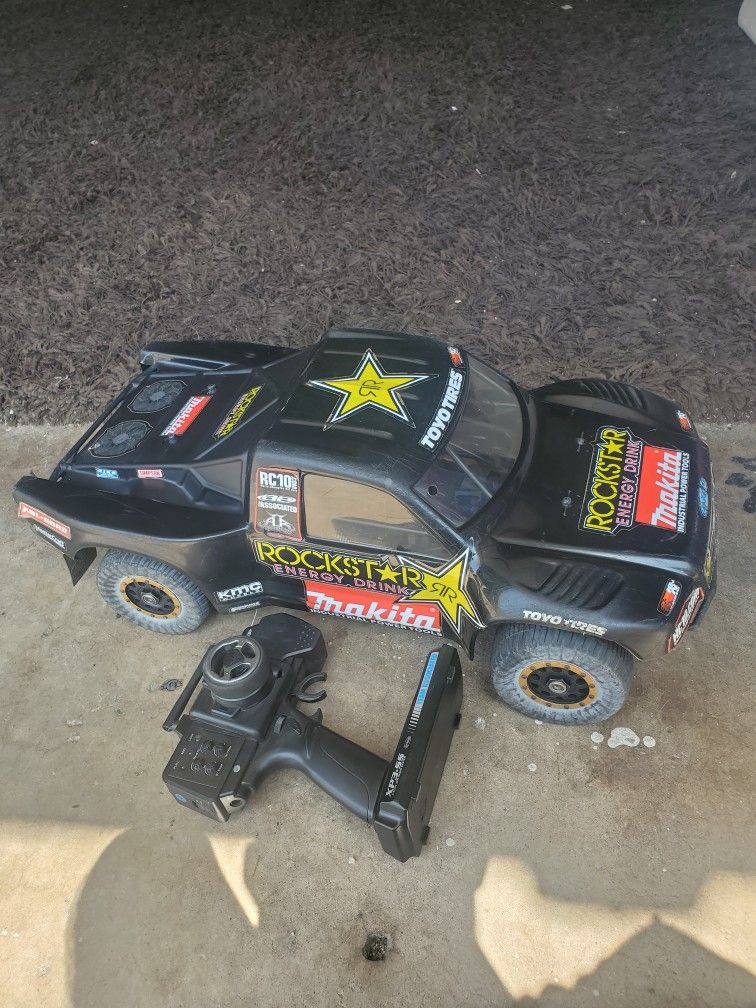 RC Car Team Associated Sc8e