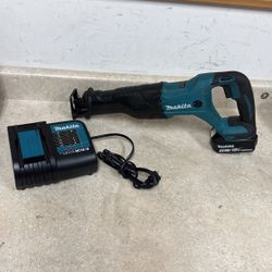 Makita XRJ04 (used With Battery And Charger) 