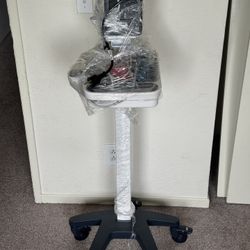 Mindray Accutorr 3 Patient Monitor w/ Rolling Stand – Tested