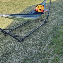 Freestanding Hammock with Steel Stand