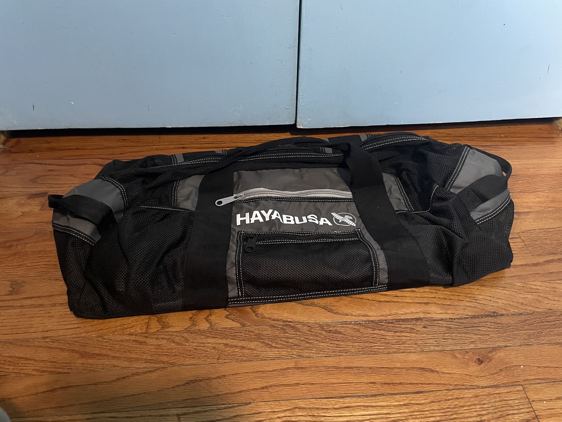 Hayabusa Ryoko Mesh Gear Bag Gym Duffle Bag Workout Martial Arts Kick Boxing Muay Thai Jiu Jitsu Karate Taekwondo