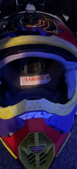 Come buy new dirtbike helmet used like new