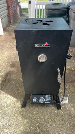 Charbroil gas smoker