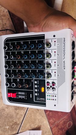 4 channel mixer