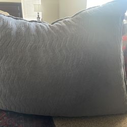  Large Crash Foam Pillow 