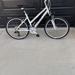 Woman’s 21 Speed Mtn Bike 