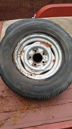 P235/75R15 tire